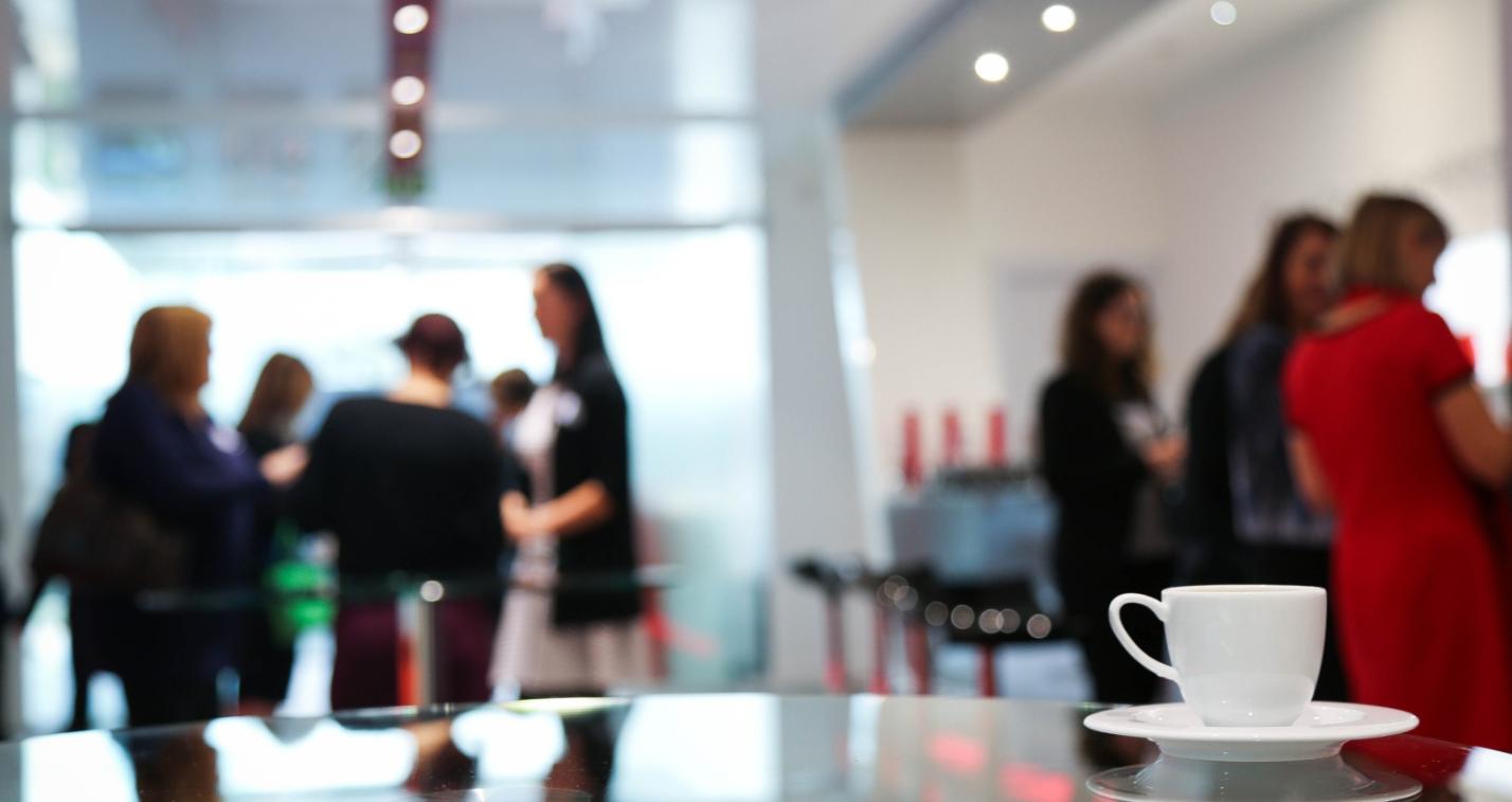 Fördern Projekt helfen spenden stiften benachteiligte Menschen Not